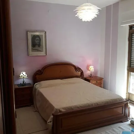 Holiday home Casa Giulia “residenza Artistica “ *
